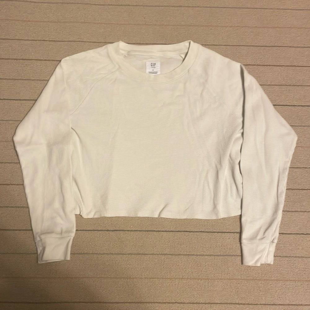 GAP Teen Waffle Texture Cropped Long Sleeve Cream Colored/ Size XL